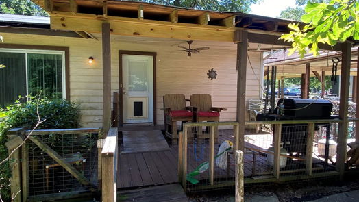 Dayton null-story, 3-bed 114 County Road 4266-idx