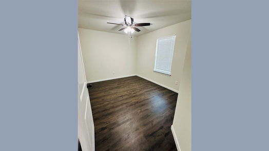 Dayton null-story, 4-bed 323 Carlos Leal Dr Drive-idx