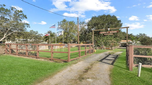 Dayton null-story, 3-bed 2188 County Road 613-idx