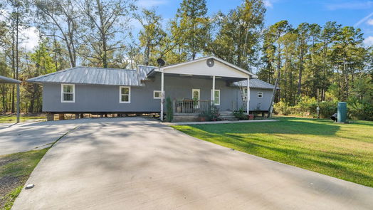 Dayton 1-story, 3-bed 109 County Road 6386-idx