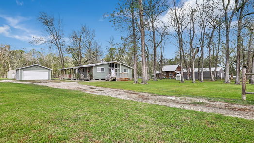 Dayton null-story, 3-bed 1046 County Road 6243-idx