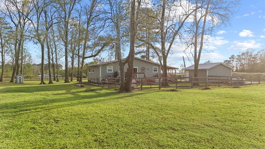 Dayton null-story, 3-bed 1046 County Road 6243-idx