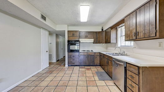 Old River-Winfree 2-story, 5-bed 15703 Brown Lane-idx