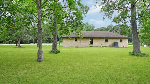 Old River-Winfree 1-story, 2-bed 13743 Fm 1409-idx