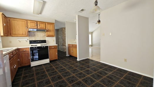 Deer Park 1-story, 3-bed 1318 Asbury Lane-idx