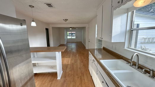 Deer Park null-story, 3-bed 2029 Estate Drive-idx