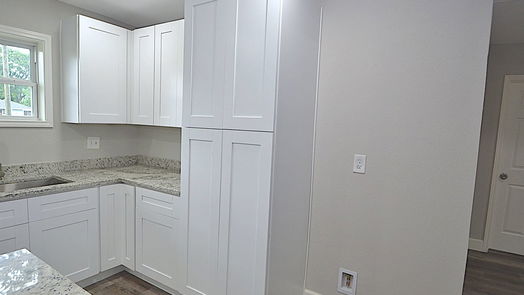 Deer Park 1-story, 3-bed 117 E Forrest Lane-idx