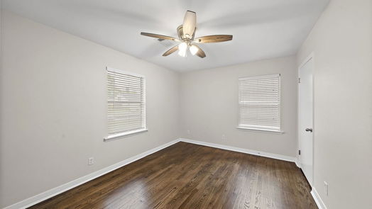 Deer Park 1-story, 4-bed 210 E 3rd Street-idx