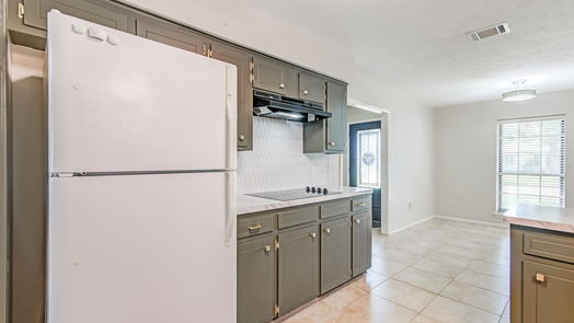 Deer Park 1-story, 4-bed 1009 N Kaufman Drive-idx