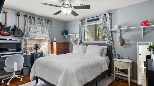Deer Park null-story, 3-bed 830 Elm Street-idx
