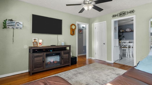 Deer Park null-story, 3-bed 830 Elm Street-idx