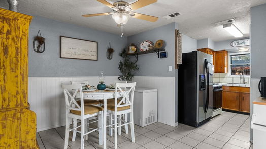 Deer Park null-story, 3-bed 830 Elm Street-idx