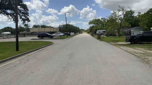 Dickinson 1-story, 1-bed 3902 Video Street-idx