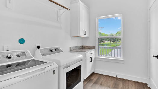Dickinson 3-story, 3-bed 3841 Water Street-idx