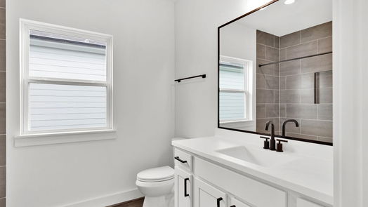 Dickinson 3-story, 3-bed 3841 Water Street-idx