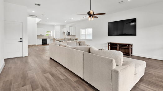 Dickinson 3-story, 3-bed 3841 Water Street-idx