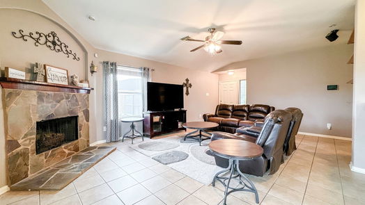 Dickinson 1-story, 3-bed 2901 Windy Hollow Lane-idx