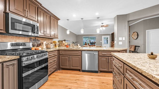 Dickinson 1-story, 3-bed 335 Brightfield Lane-idx