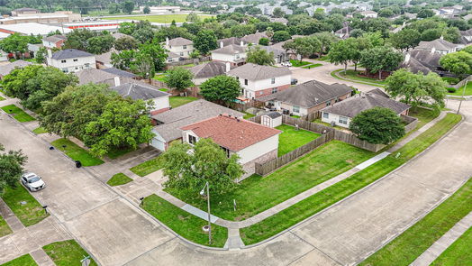 Dickinson 2-story, 3-bed 402 Brightfield Lane-idx