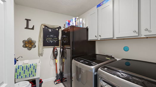 Dickinson null-story, 4-bed 2105 Yarnell Road-idx
