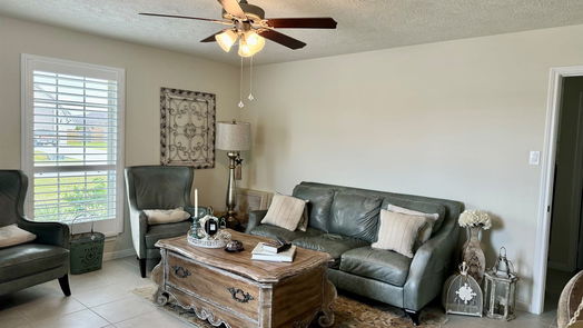 Dickinson null-story, 4-bed 2105 Yarnell Road-idx