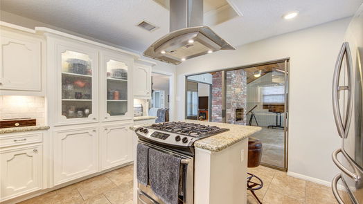 Dickinson 1-story, 3-bed 412 Sherwood Forest Drive-idx