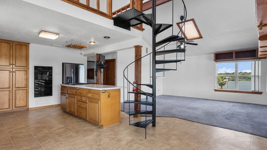 Dickinson 2-story, 3-bed 4400 Island Drive-idx