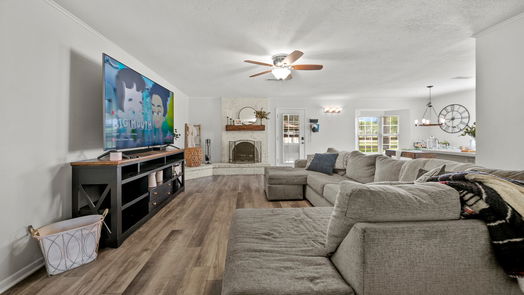 Dickinson null-story, 3-bed 12202 Marion Lane-idx