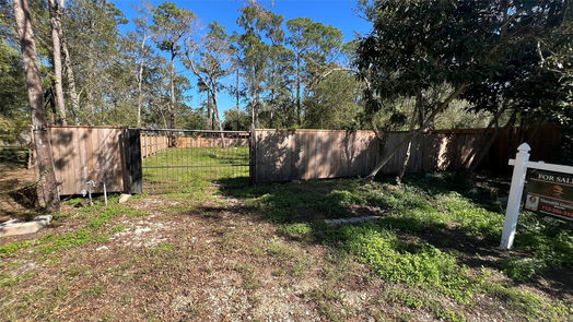 Dickinson null-story, null-bed 3115 Ash Drive-idx