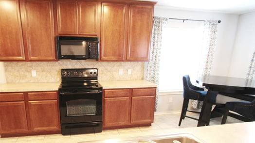 League City 2-story, 3-bed 6517 Canyon Mist Lane-idx