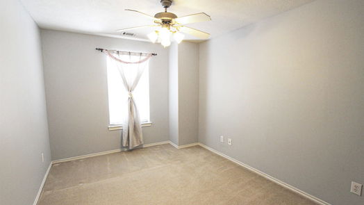 League City 2-story, 3-bed 6517 Canyon Mist Lane-idx