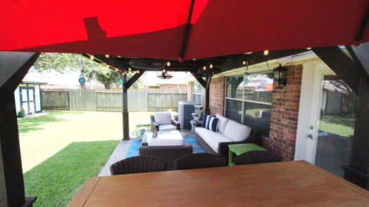 League City 2-story, 3-bed 6517 Canyon Mist Lane-idx