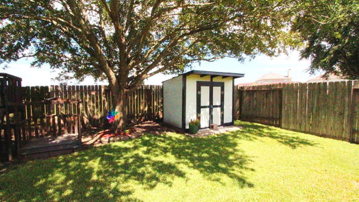 League City 2-story, 3-bed 6517 Canyon Mist Lane-idx