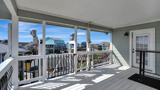 San Leon 3-story, 3-bed 1202 Edwards Drive-idx