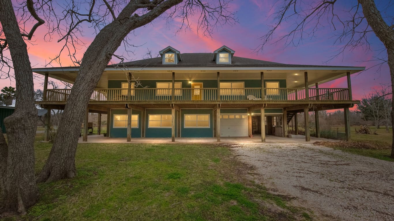 Freeport 2-story, 5-bed 3122 Brazos River Road-idx