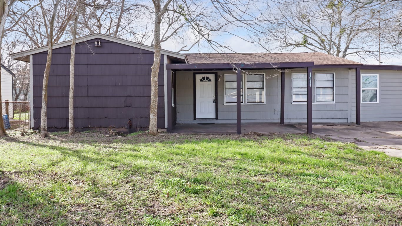 Freeport 1-story, 4-bed 1011 W 10th Street-idx