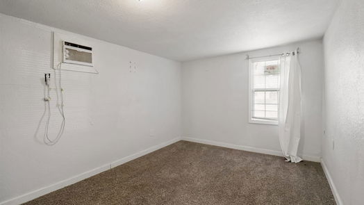 Freeport 1-story, 4-bed 1011 W 10th Street-idx