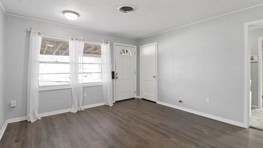 Freeport 1-story, 4-bed 1011 W 10th Street-idx