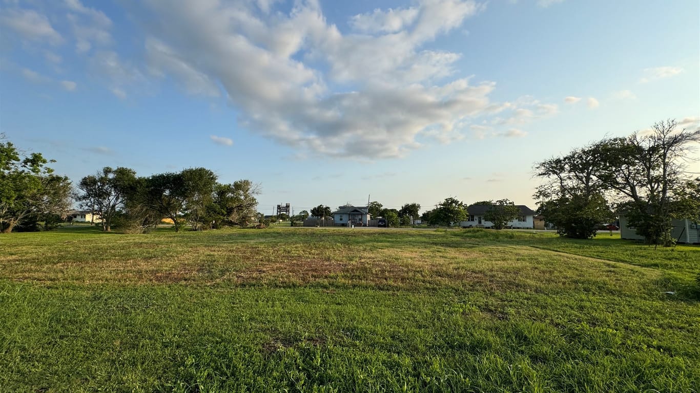 Freeport null-story, null-bed 516 S Avenue G-idx