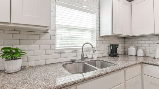 Freeport 1-story, 3-bed 1531 W 6th Street-idx