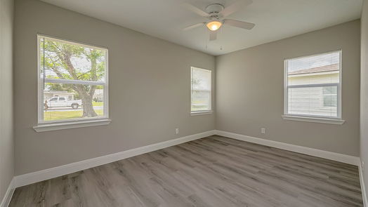 Freeport 1-story, 2-bed 1740 -1742 Lynn Lane-idx