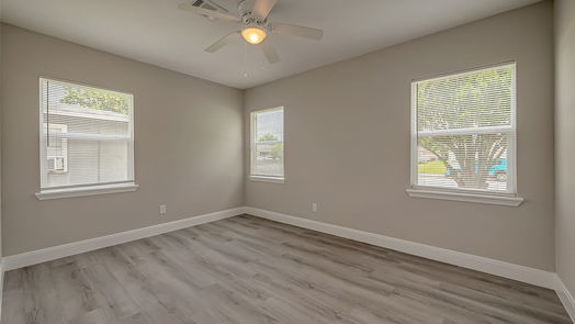 Freeport 1-story, 2-bed 1740 -1742 Lynn Lane-idx