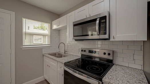 Freeport 1-story, 2-bed 1740 -1742 Lynn Lane-idx