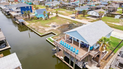 Freeport null-story, 4-bed 207 Schooner Drive-idx