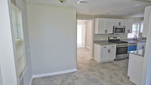 Freeport 1-story, 3-bed 702 W 12th Street-idx
