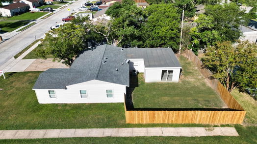 Freeport 1-story, 3-bed 702 W 12th Street-idx