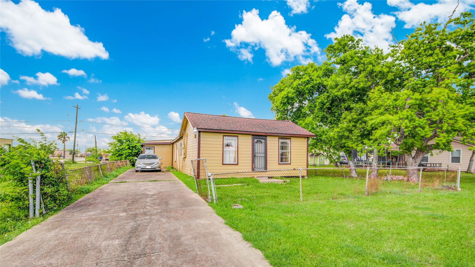 Freeport 1-story, 3-bed 22 N Avenue D-idx