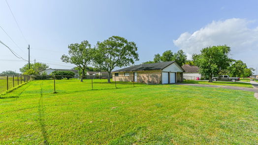 Freeport null-story, 3-bed 1705 N Avenue M-idx