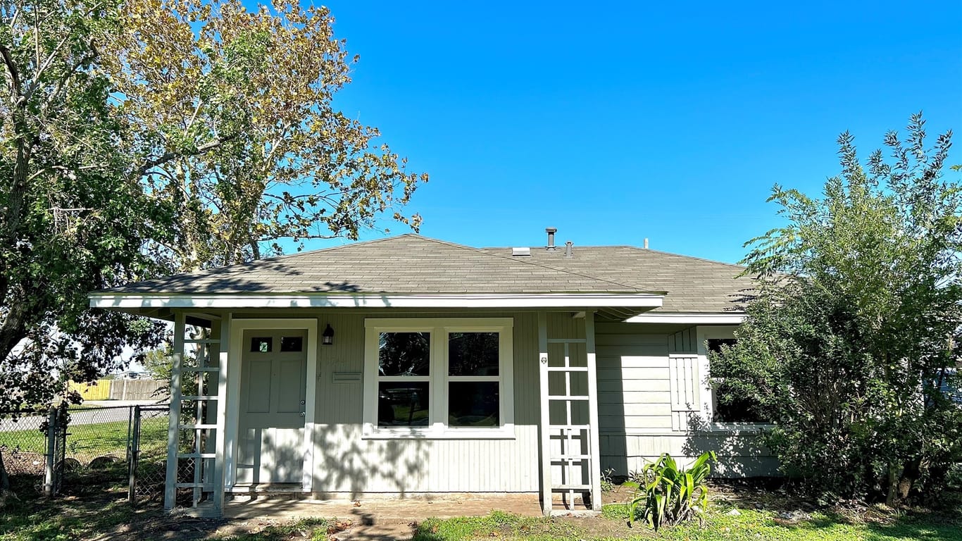 Freeport null-story, 2-bed 1944 N Avenue H-idx
