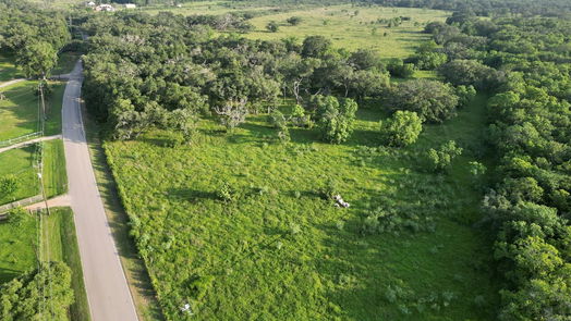 Jones Creek null-story, null-bed 0 BRAZOS RIVER RD CR 400-idx